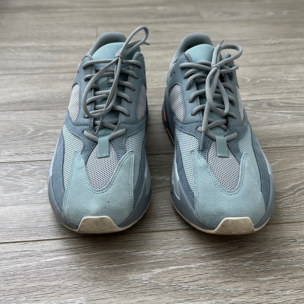 Men’s Yeezy Adidas wave runner